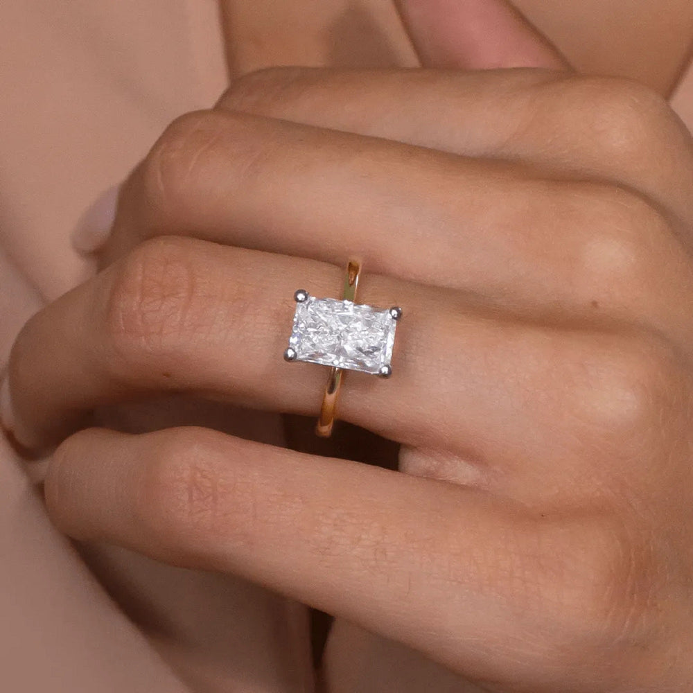 Radiant Cut Labgrown Engagement Ring
