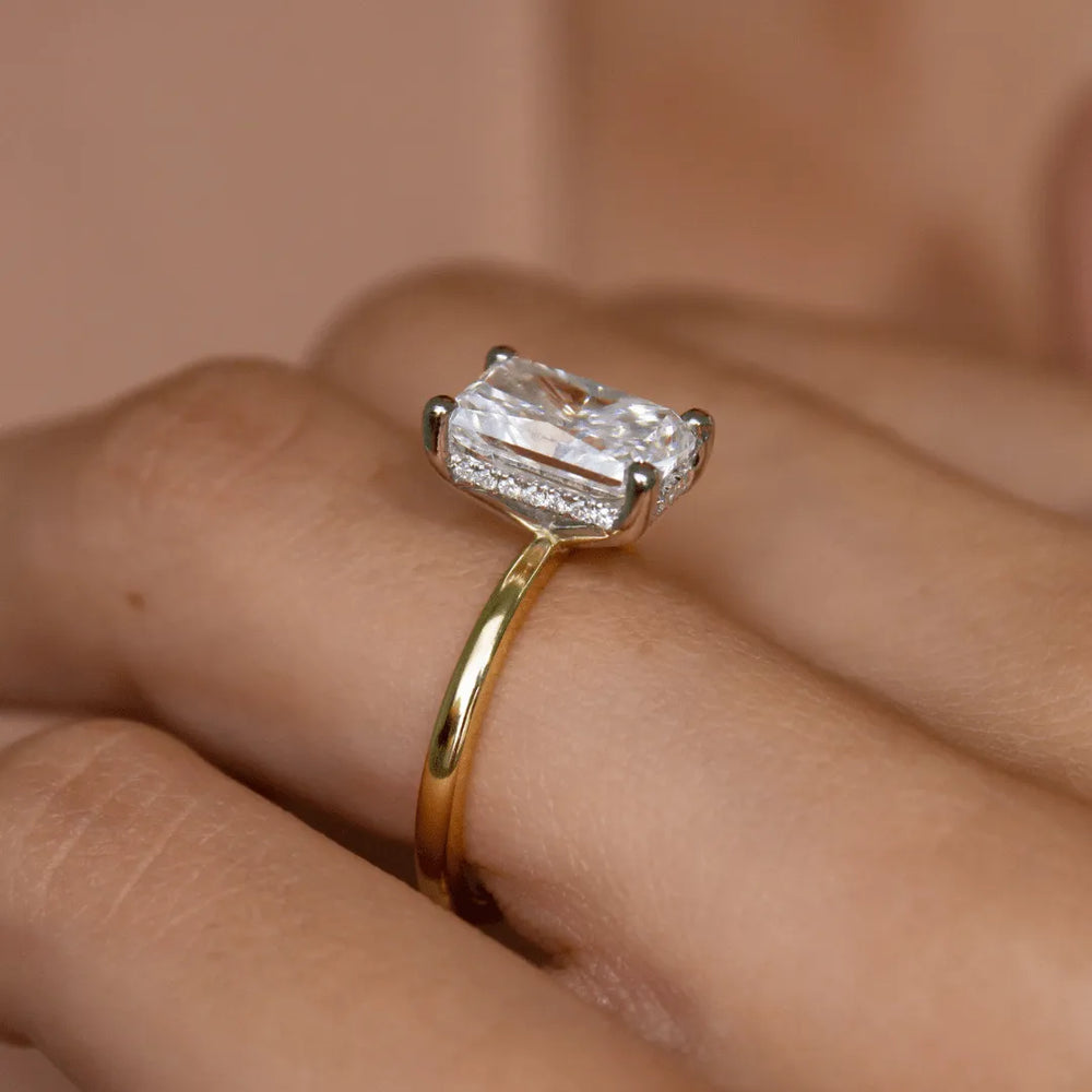 Radiant Cut Labgrown Engagement Ring