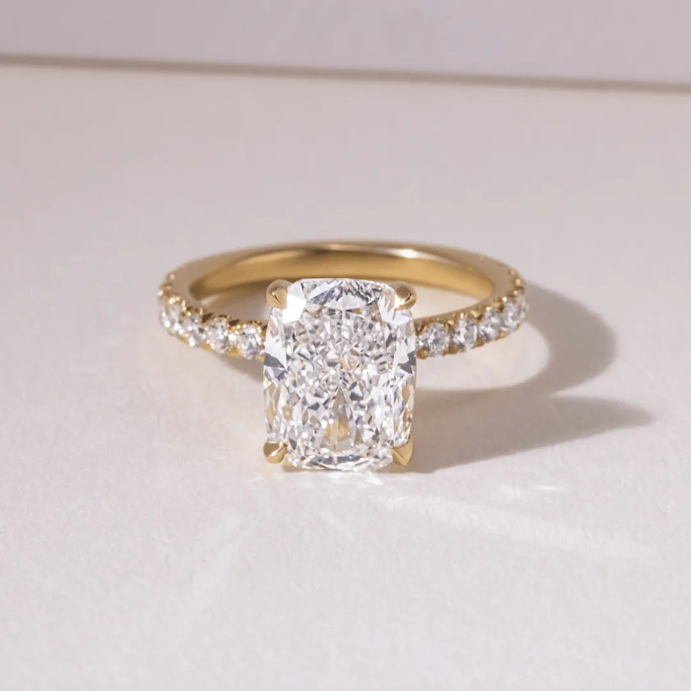 Cushion Cut Labgrown Engagement Ring