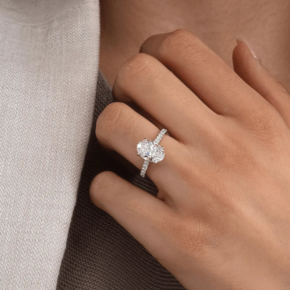 Oval Cut Labgrown Engagement Ring