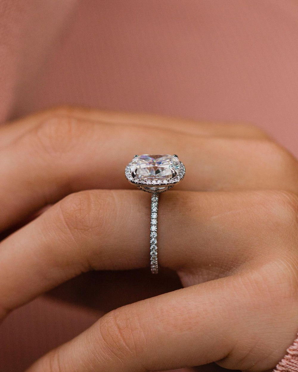 Cushion Cut Labgrown Engagement Ring