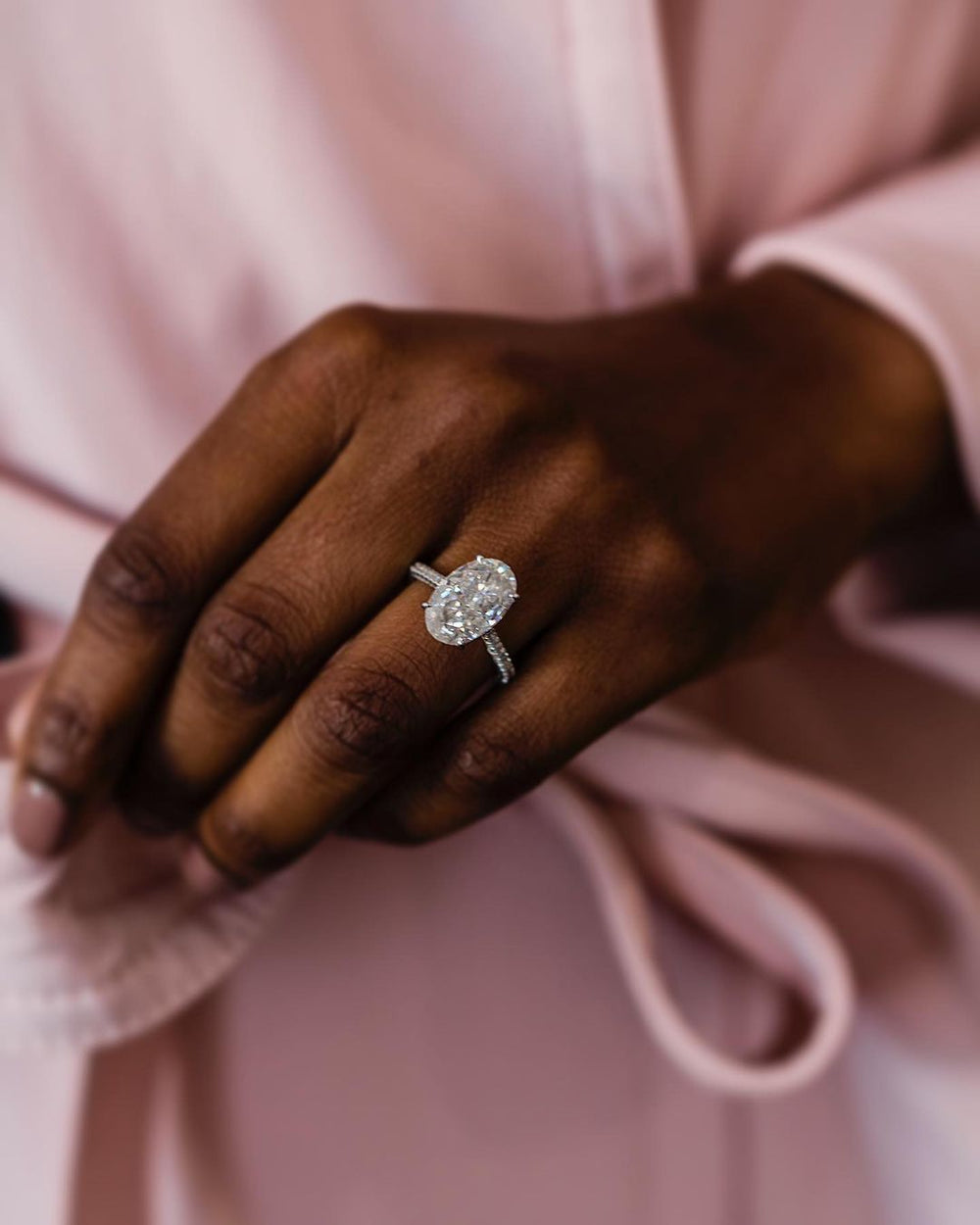 Oval Cut Labgrown Engagement Ring