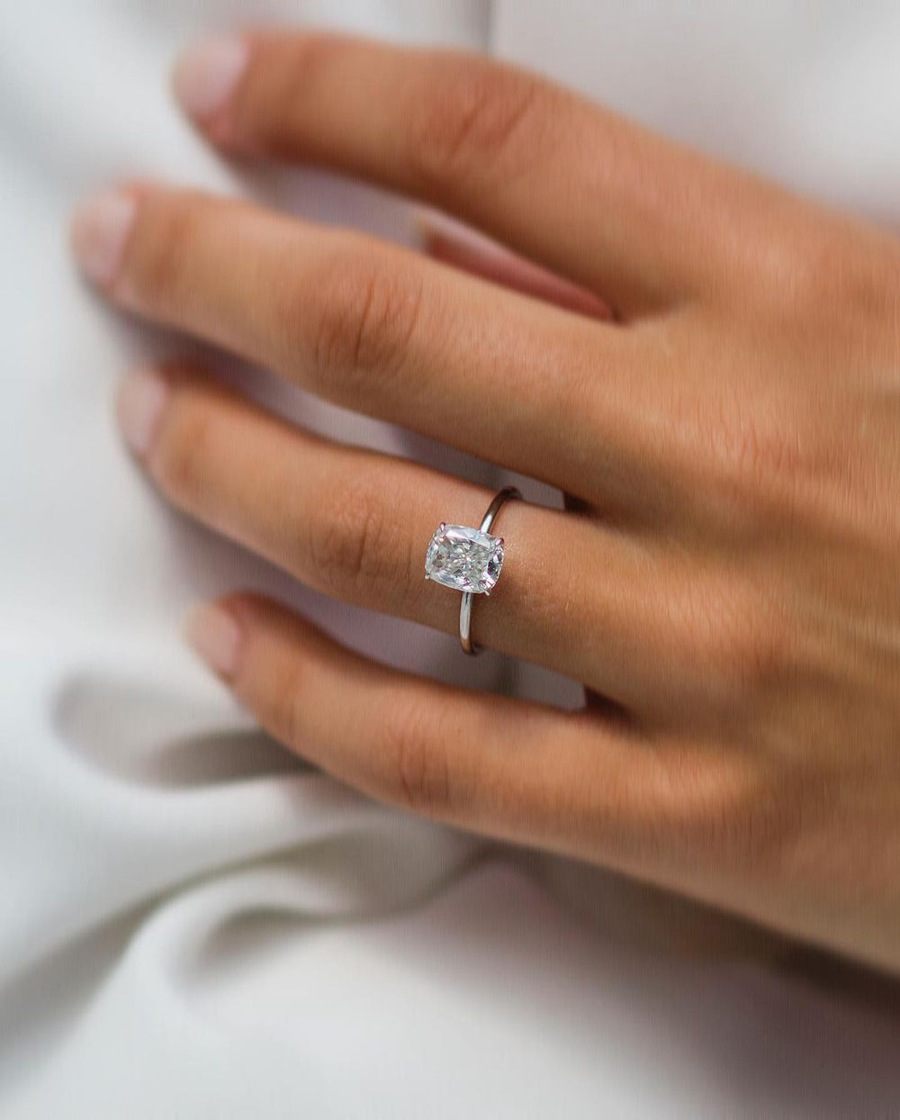 Cushion Cut Labgrown Engagement Ring