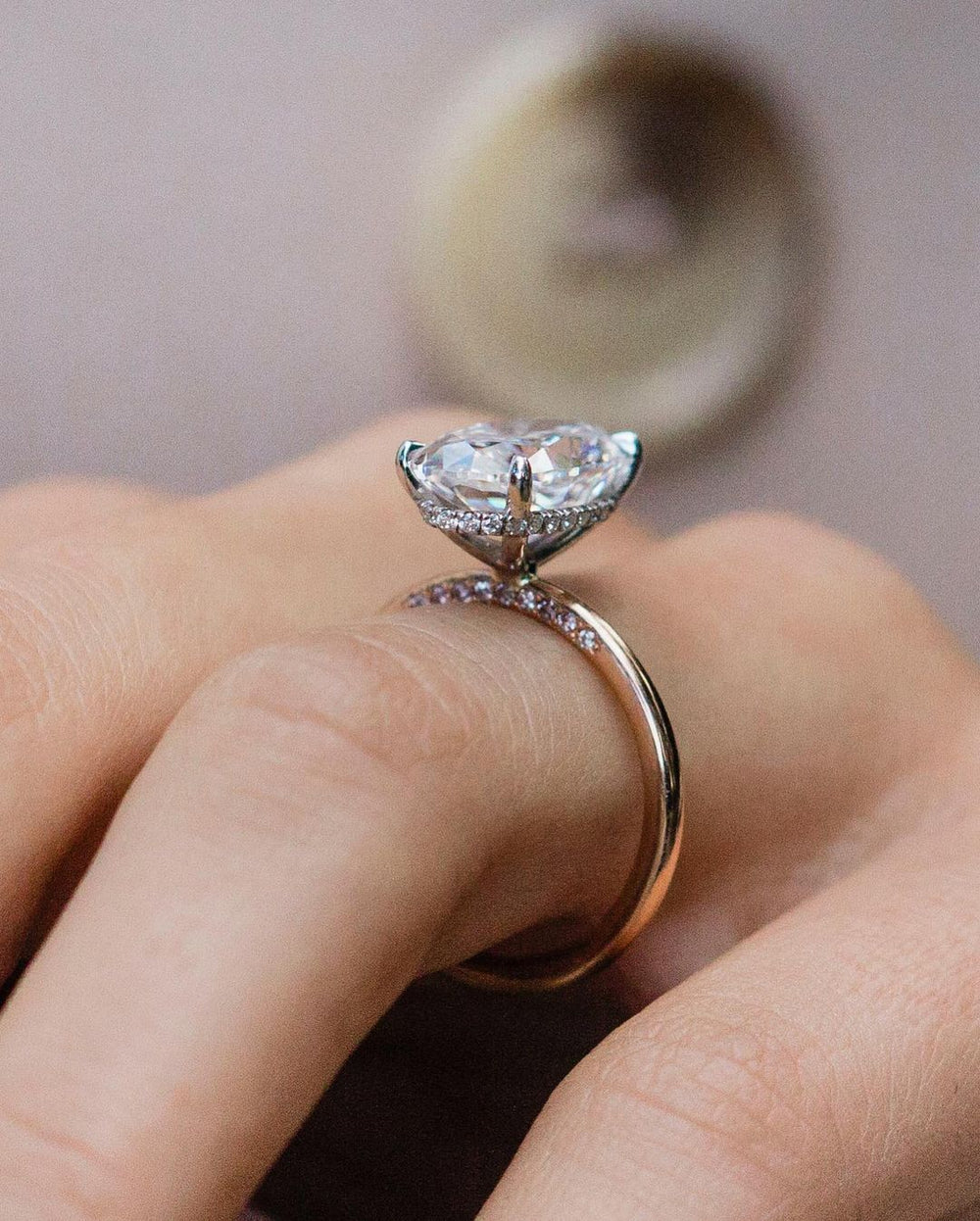 Oval Cut Labgrown Ring