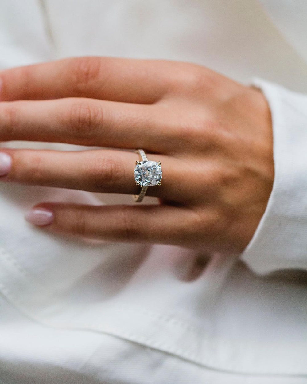Cushion Cut Labgrown Engagement Ring