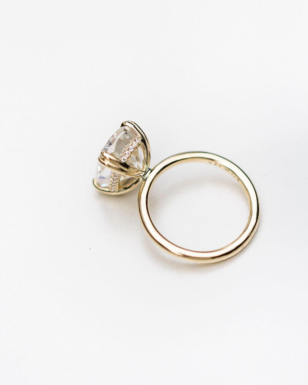 Cushion Cut Labgrown Ring