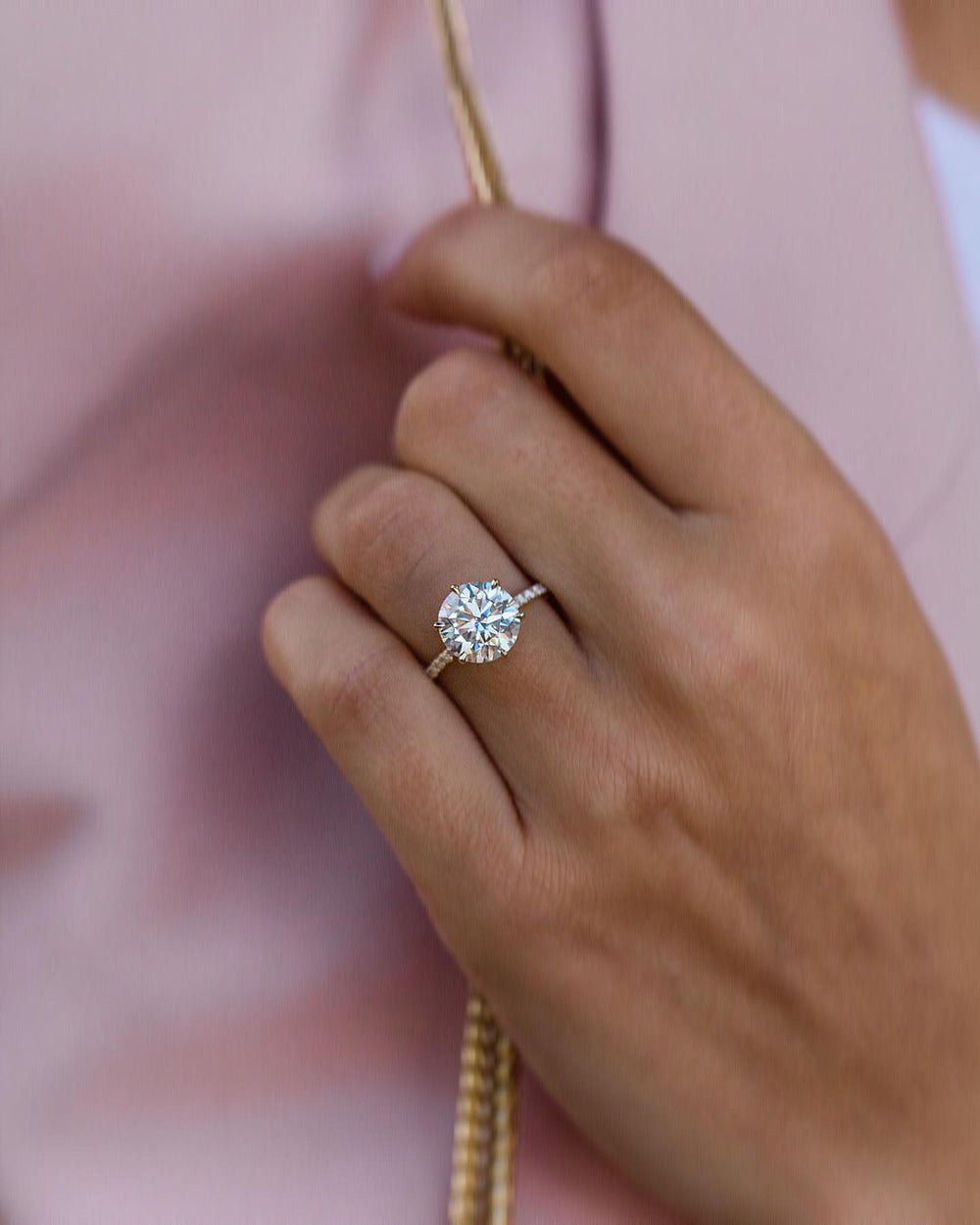 Round Brilliant Cut Labgrown Engagement Ring