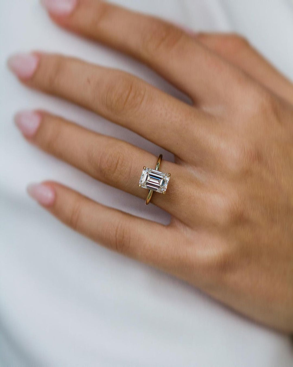 Emerald Cut Labgrown Engagement Ring