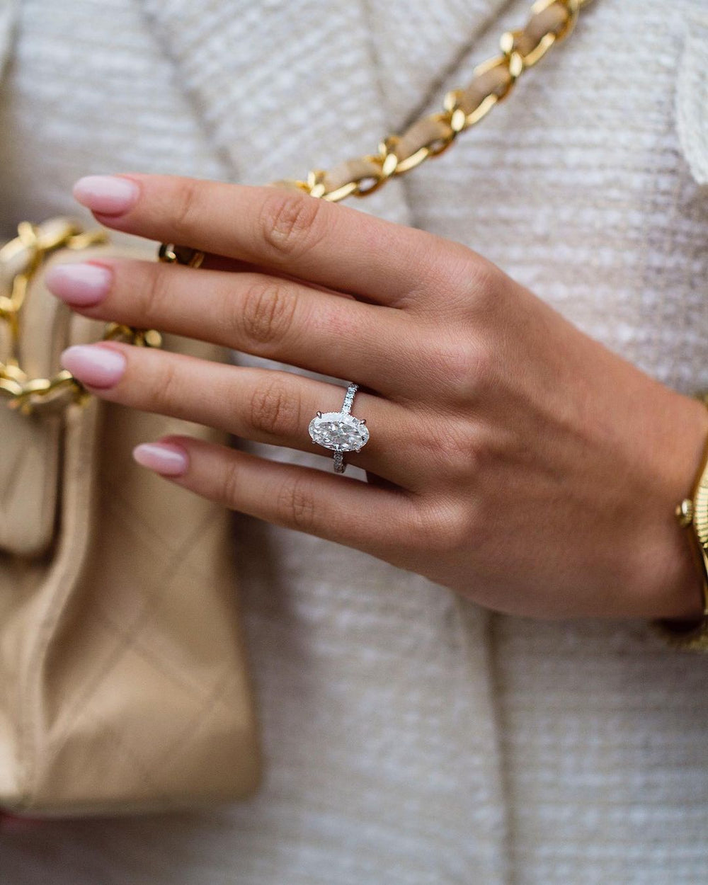 Oval Cut Labgrown Engagement Ring