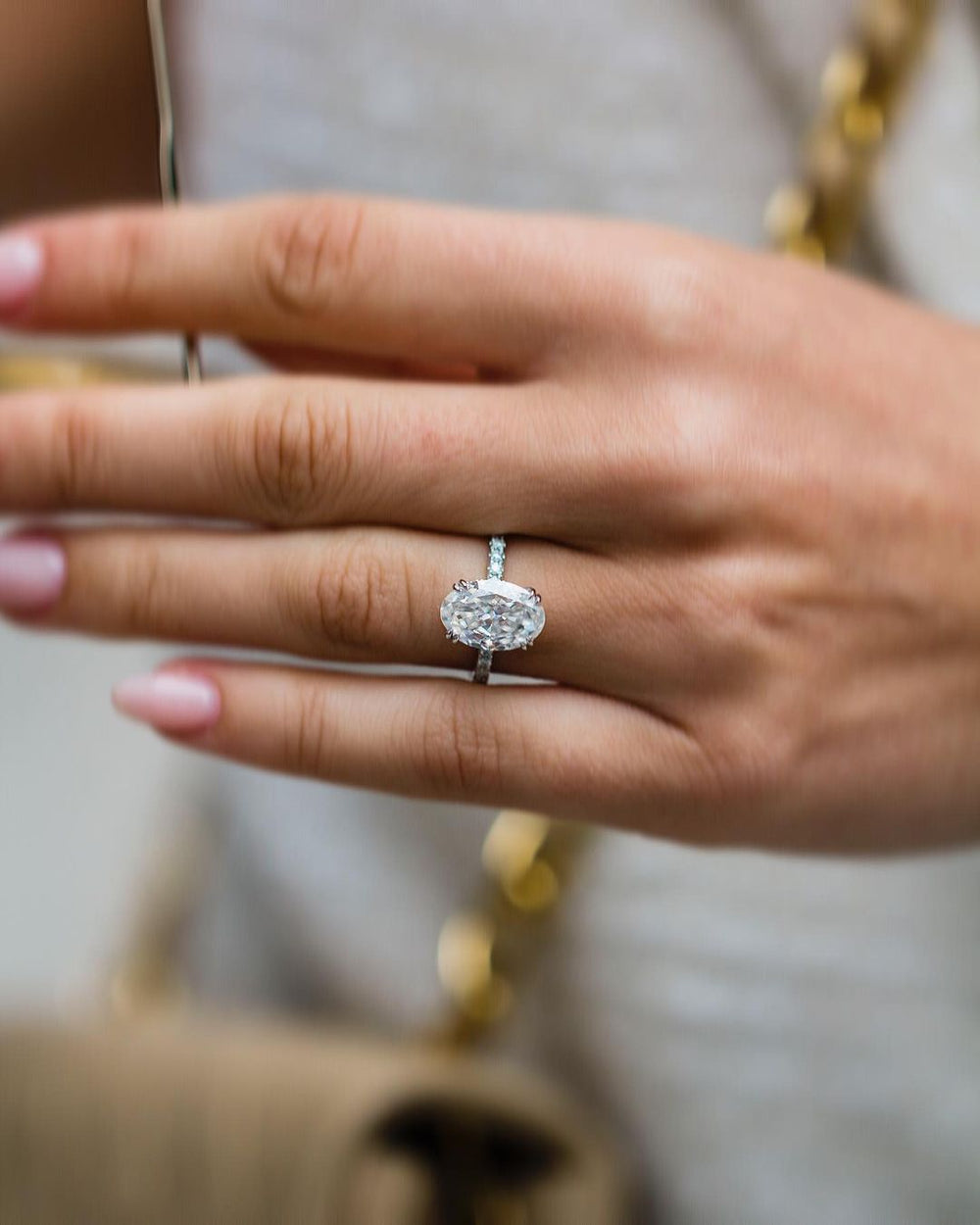 Oval Cut Labgrown Engagement Ring