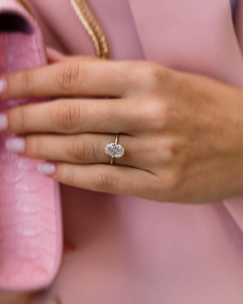 Oval Cut Labgrown Ring
