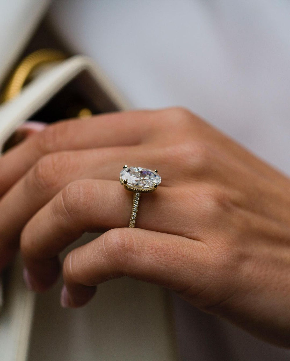 Oval Cut Labgrown Engagement Ring