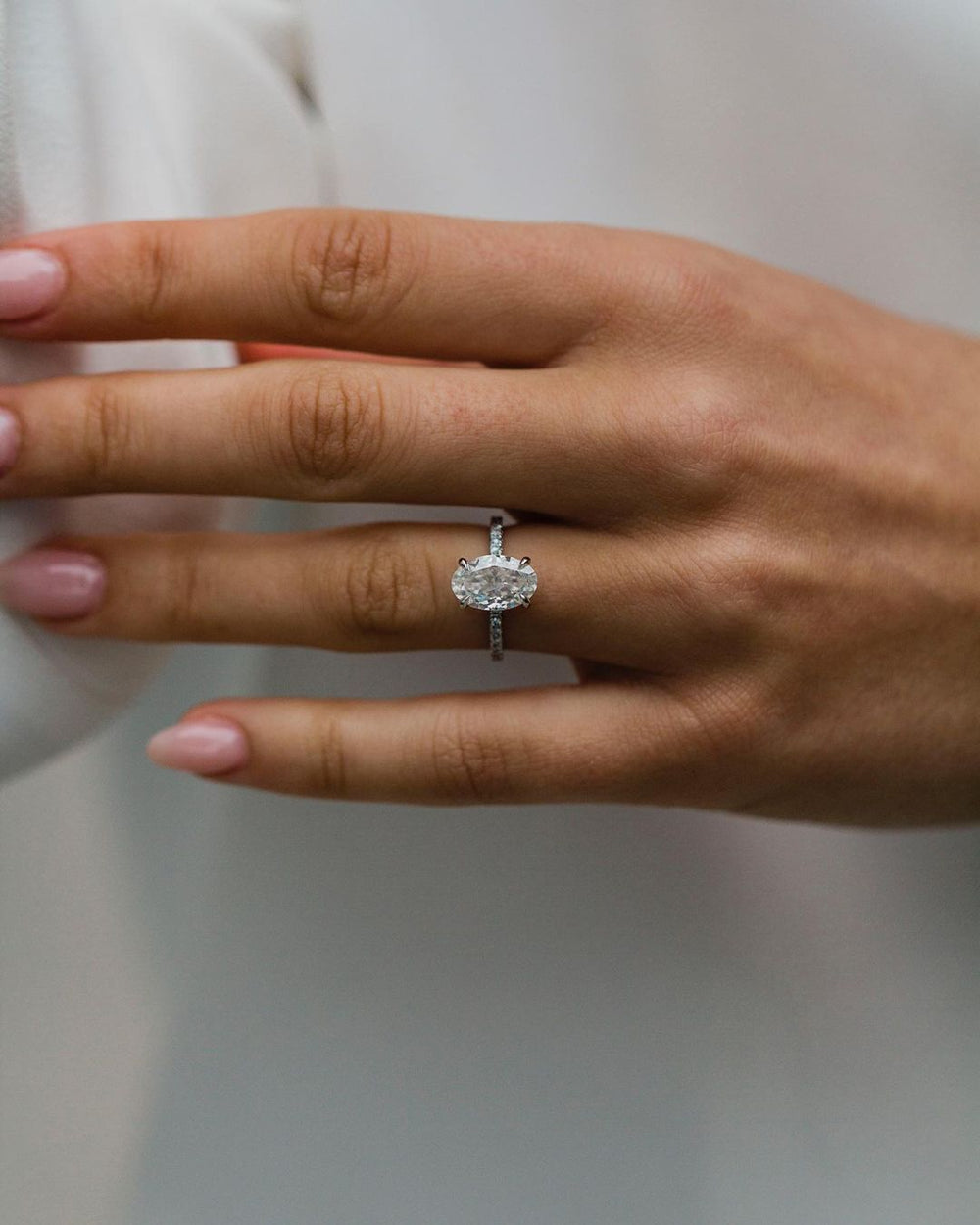Oval Cut Labgrown Ring