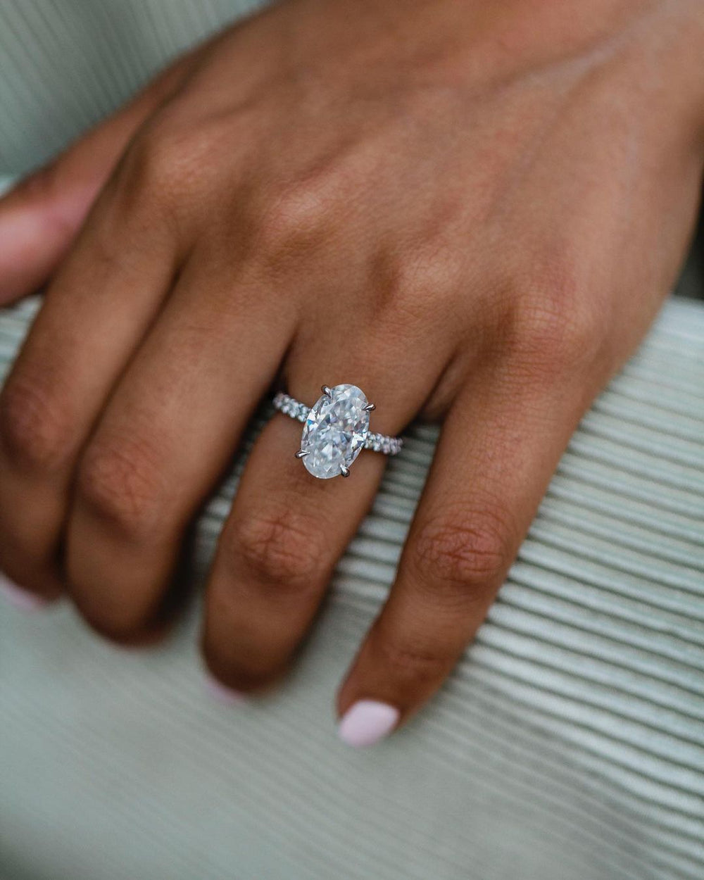 Oval Cut Labgrown Engagement Ring