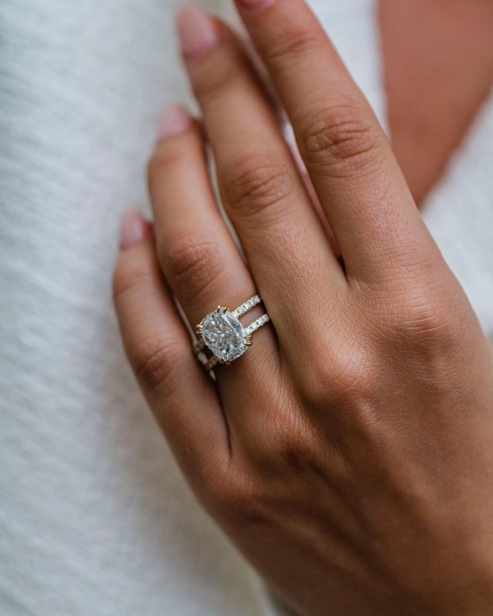 Cushion Cut Labgrown Ring