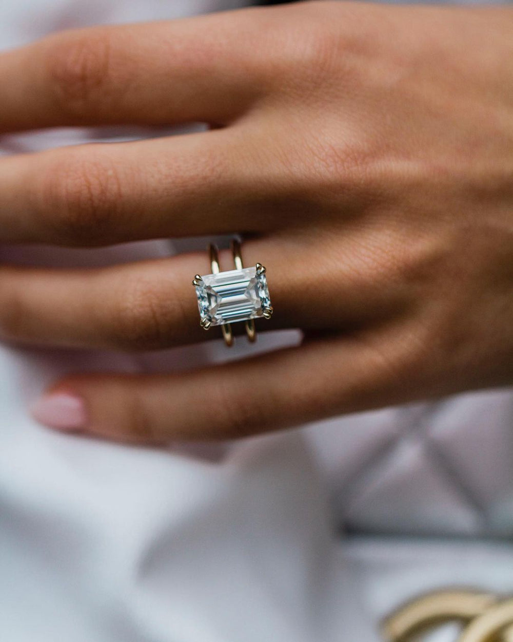 Emerald Cut Labgrown Engagement Ring