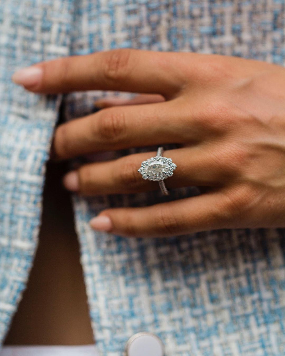 Oval Labgrown Engagement Ring