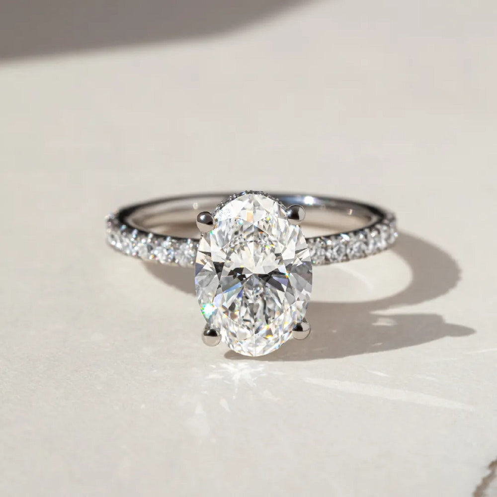 Oval Cut Labgrown Engagement Ring