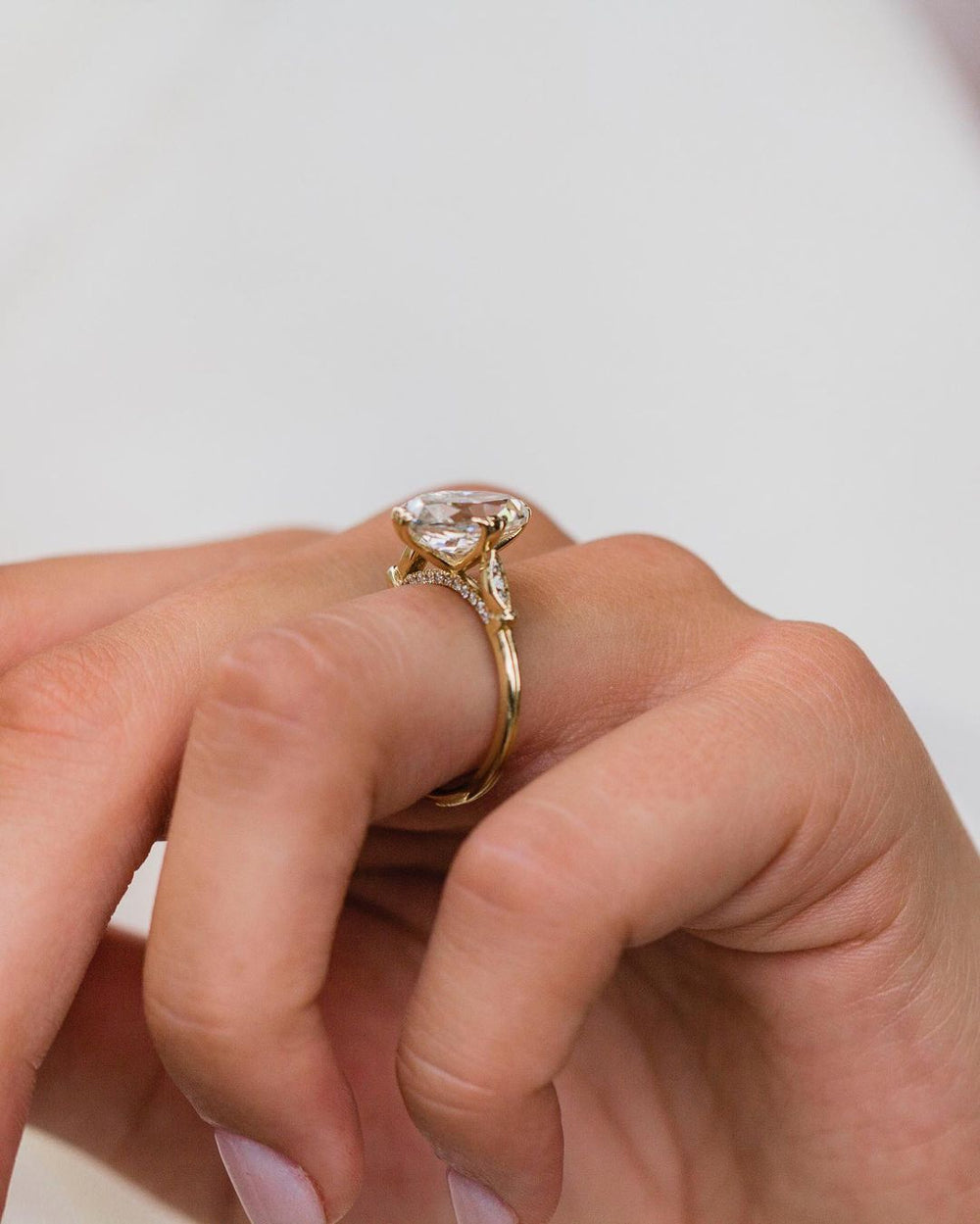 Old mine Oval Cut Labgrown Ring