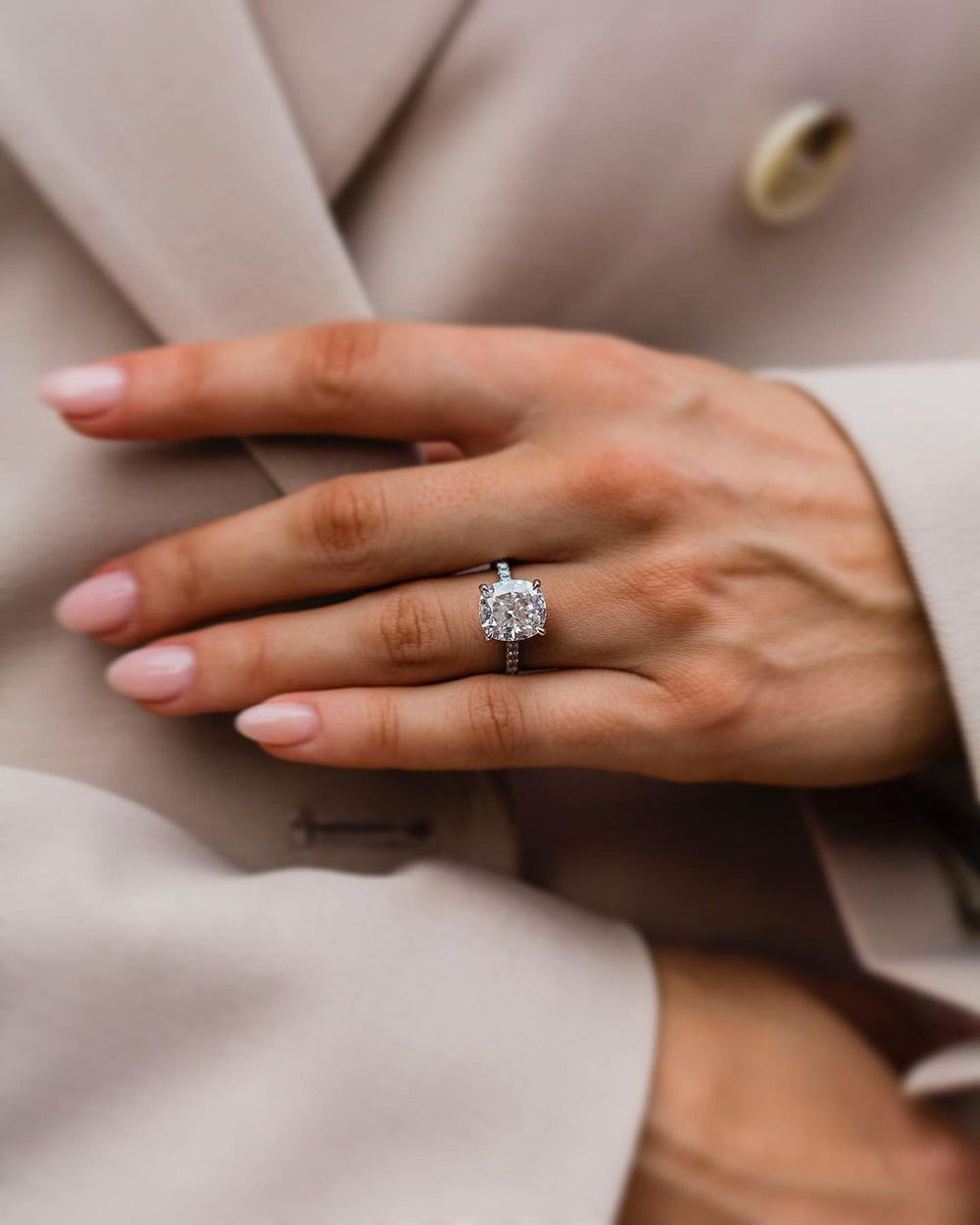 Cushion Cut Labgrown Ring