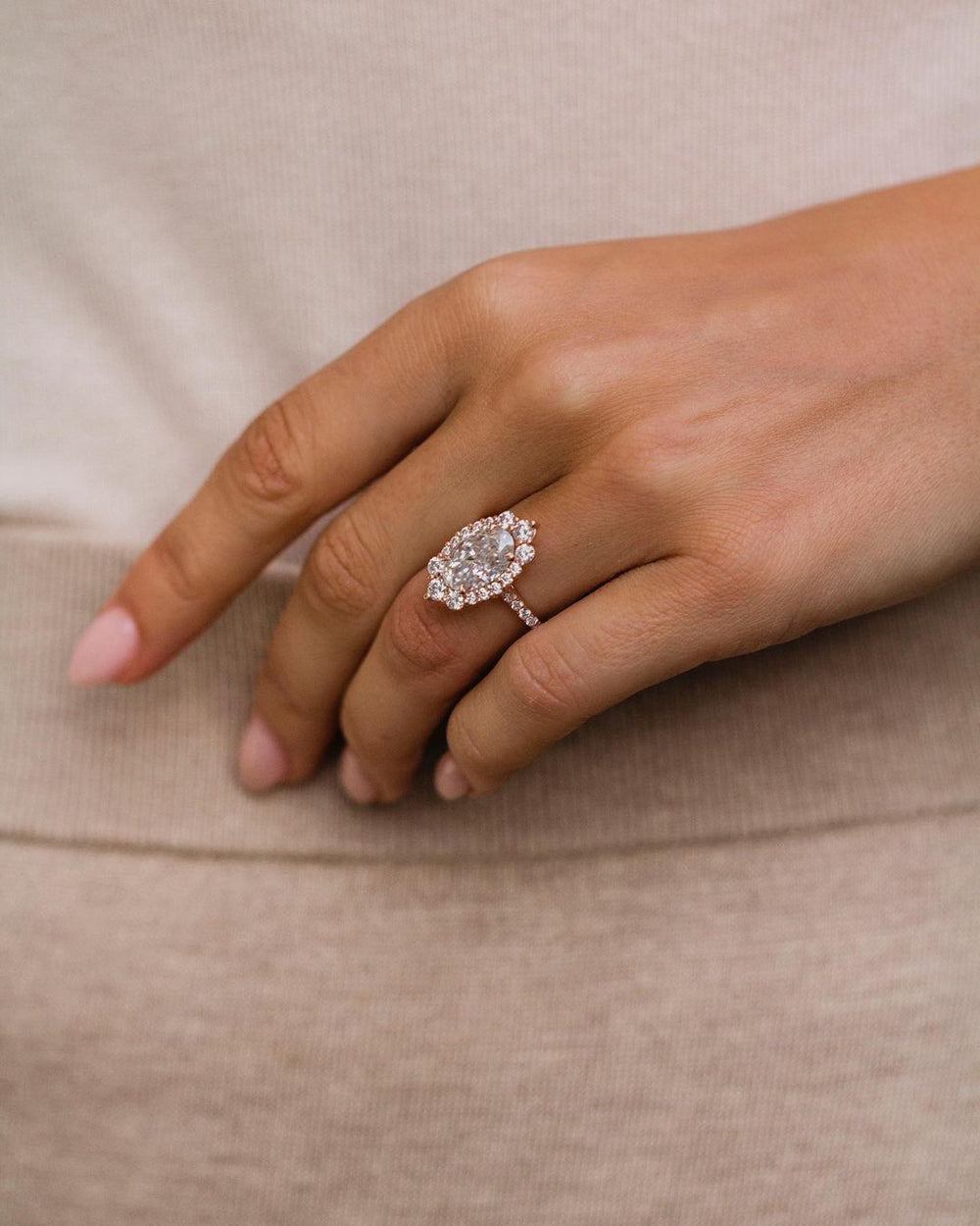 Oval Cut Labgrown Engagement Ring