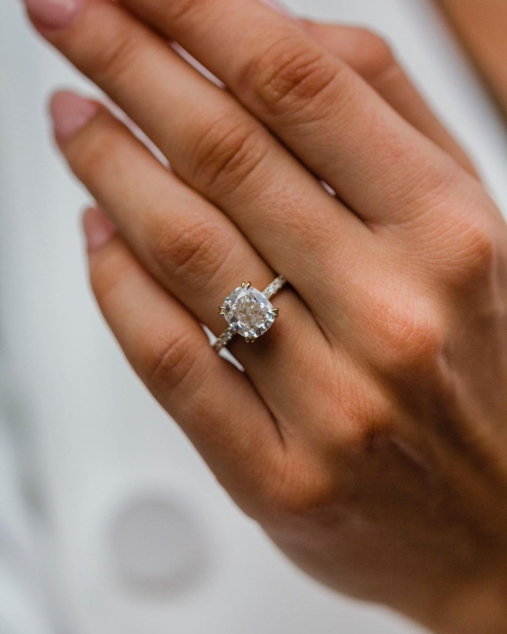 Cushion Cut Labgrown Engagement Ring