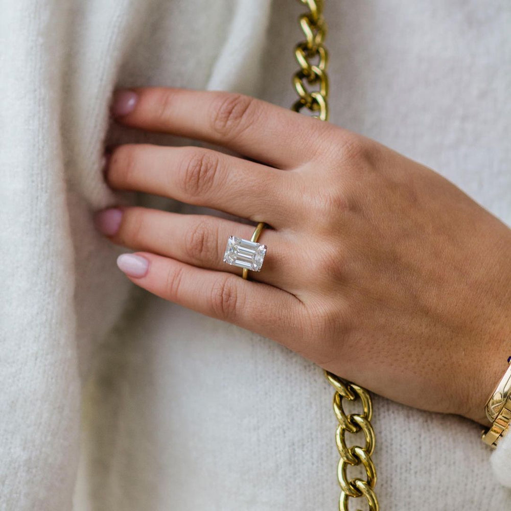Emerald Cut Labgrown Engagement Ring