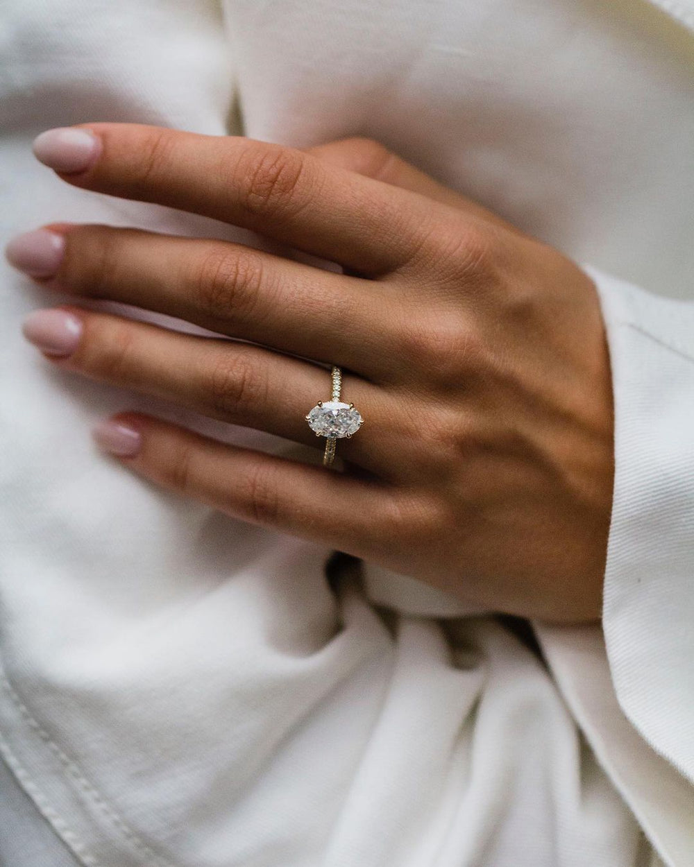 Oval Labgrown Engagement Ring