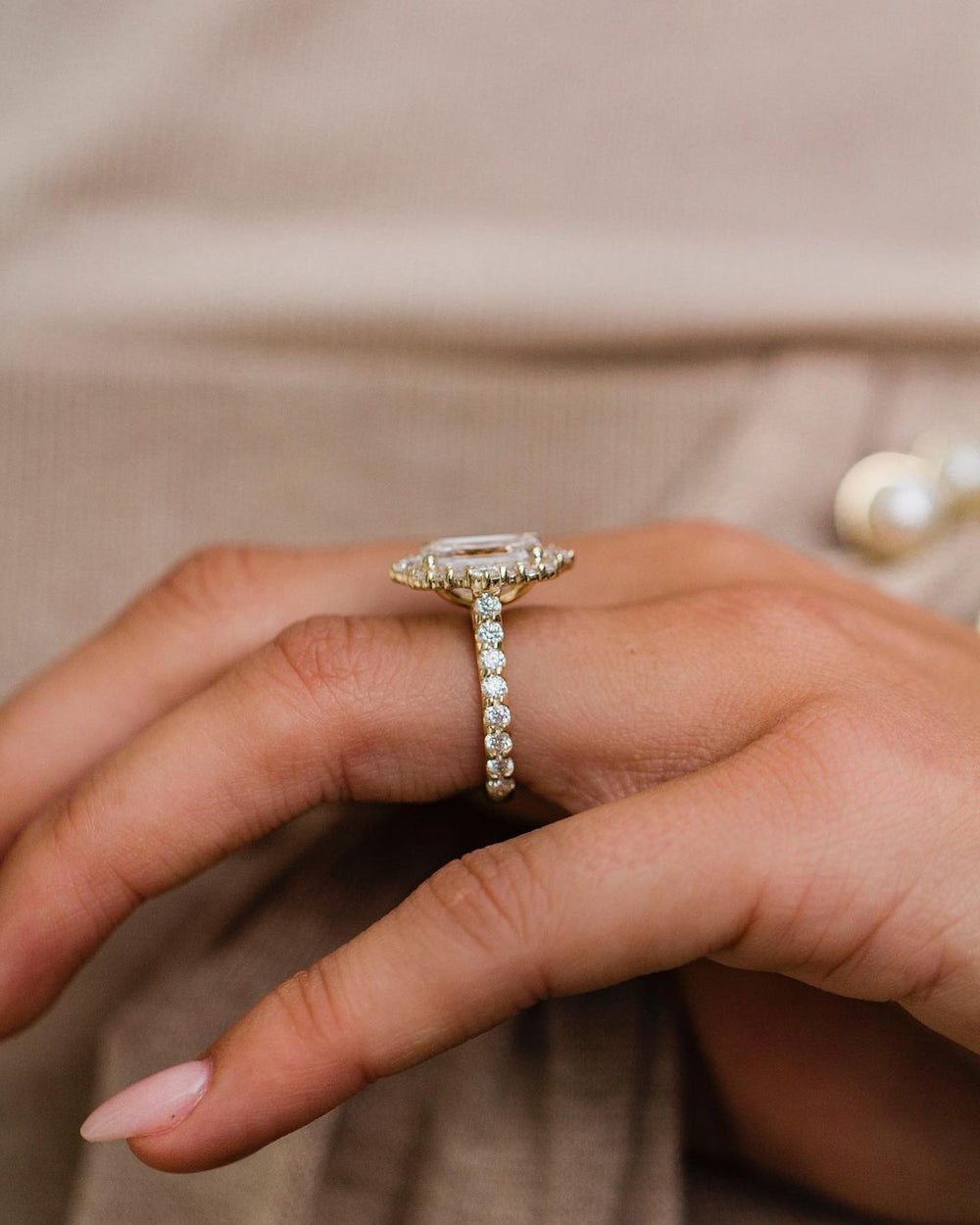 Emerald Cut Labgrown Engagement Ring