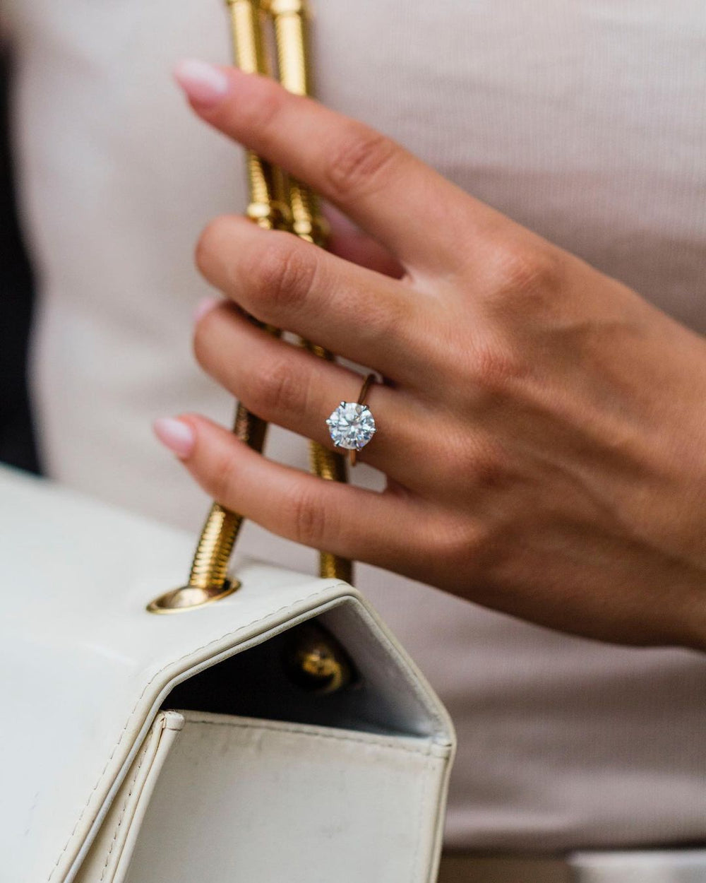 Round Brilliant Cut Labgrown Engagement Ring
