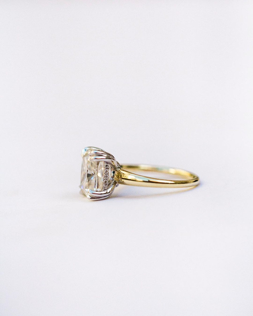 Cushion Cut Labgrown Engagement Ring
