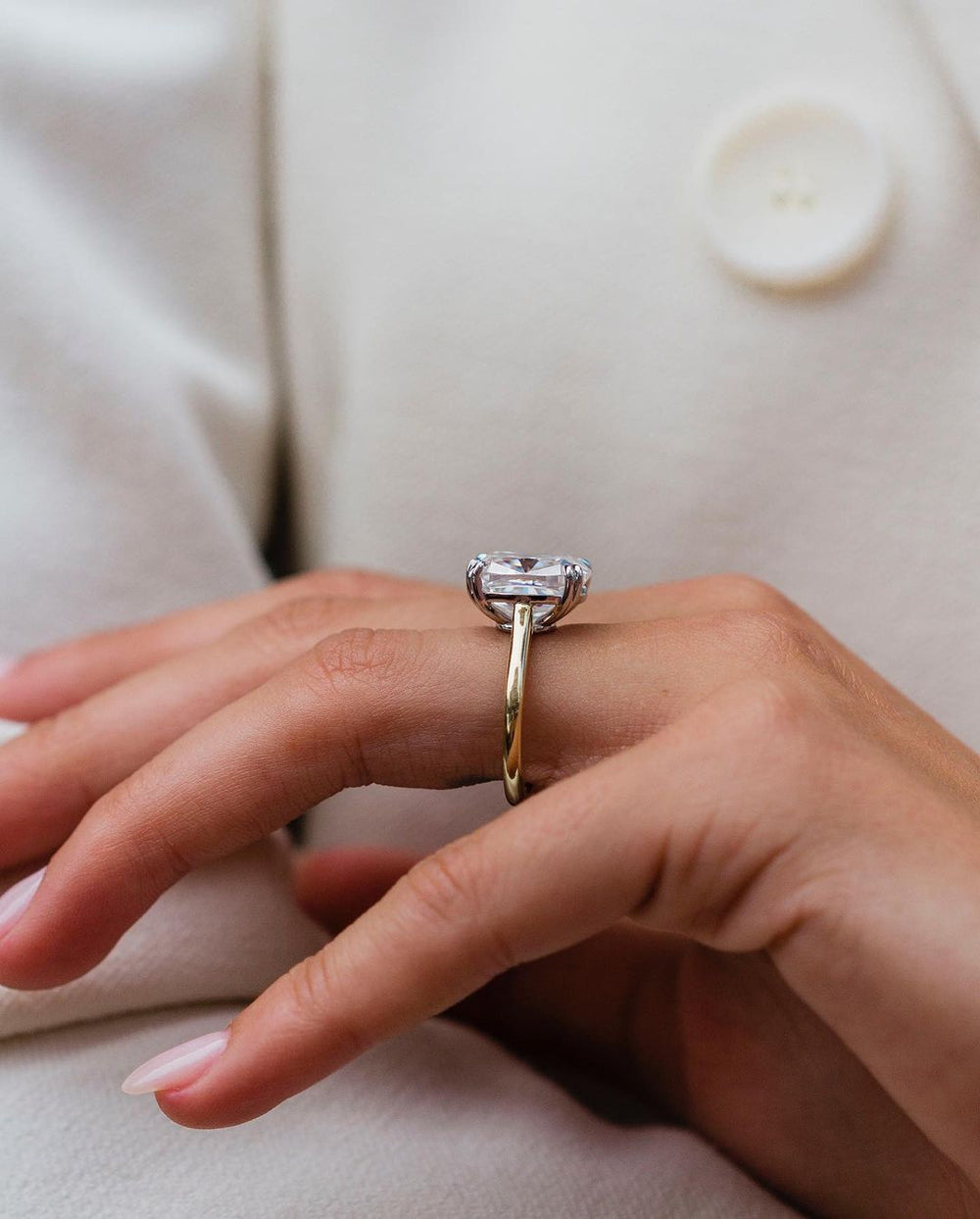 Cushion Cut Labgrown Engagement Ring