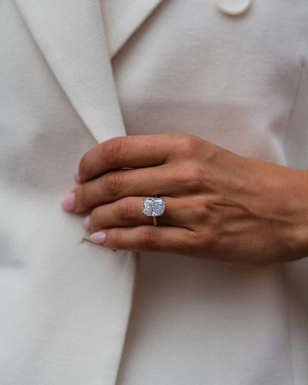 Cushion Cut Labgrown Engagement Ring