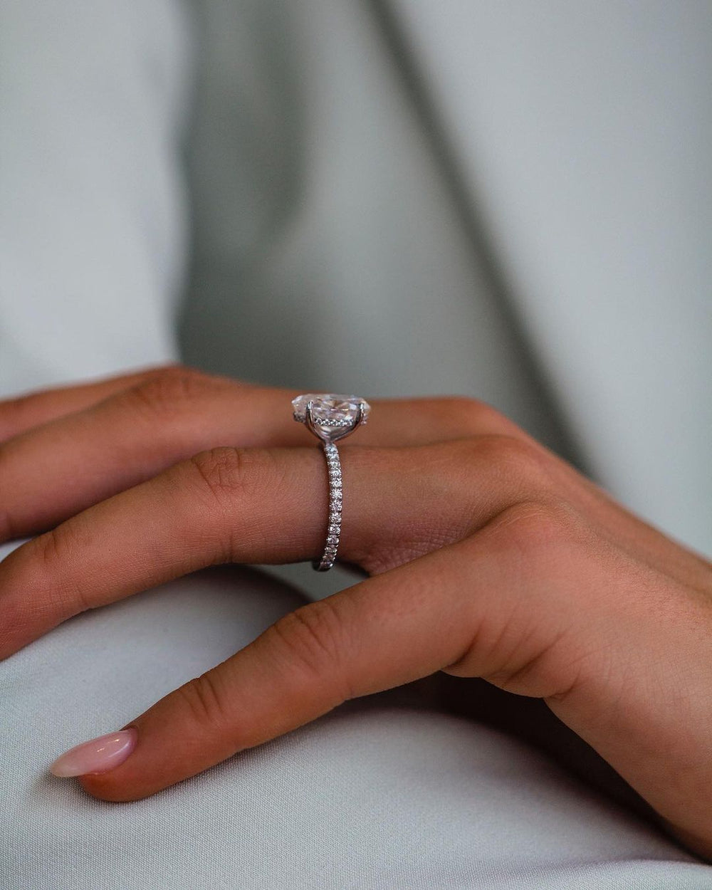 Oval Cut Labgrown Engagement Ring