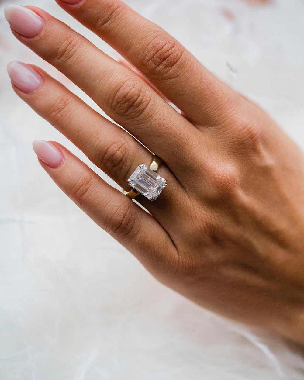 Emerald Cut Labgrown Engagement Ring