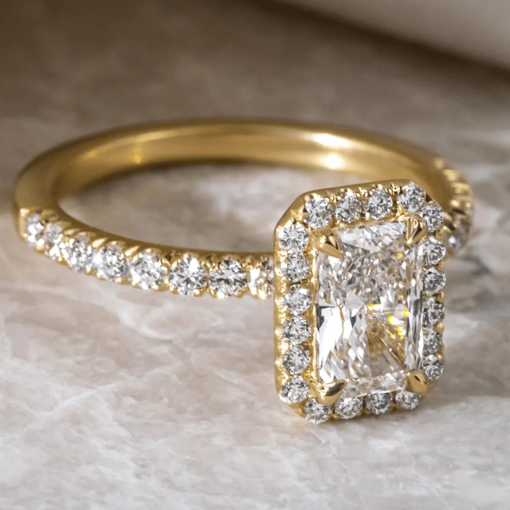 Radiant Cut Labgrown Engagement Ring