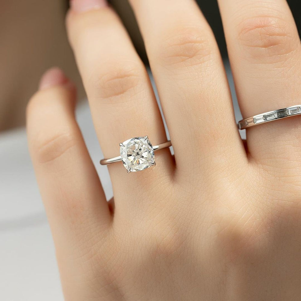 Cushion Cut Labgrown Engagement Ring