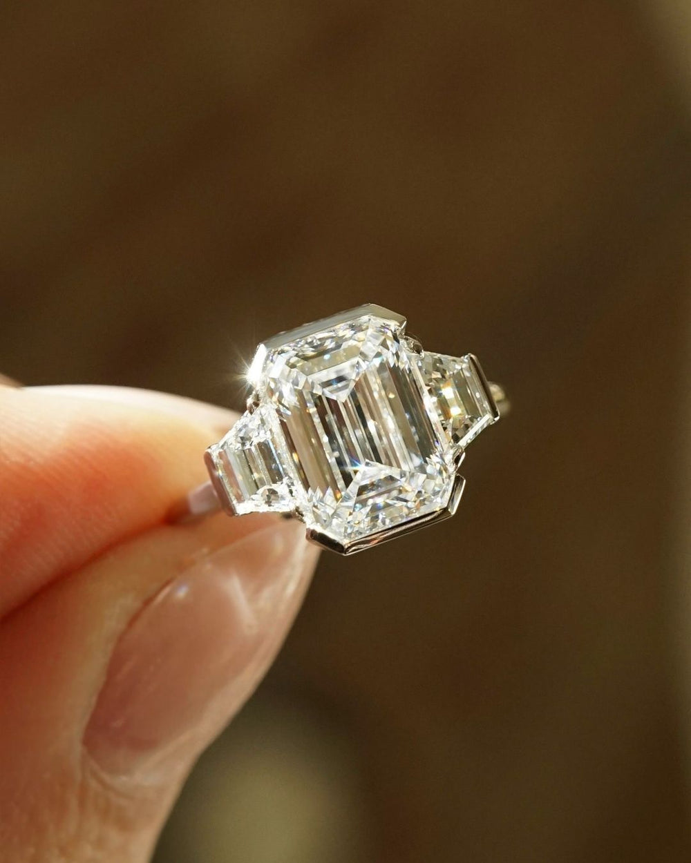 Emerald Cut Labgrown Engagement Ring
