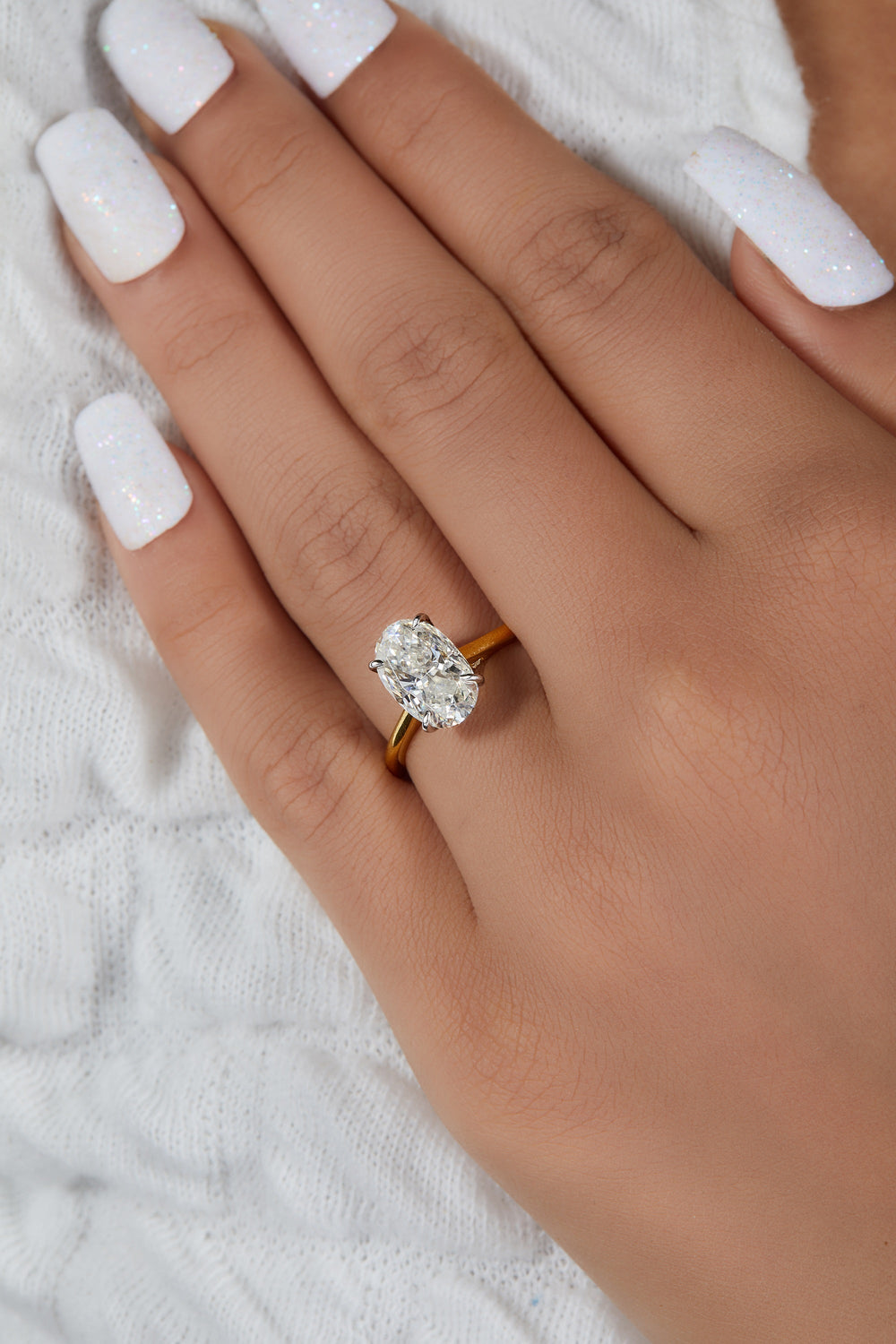 Oval Cut Labgrown Engagement Ring