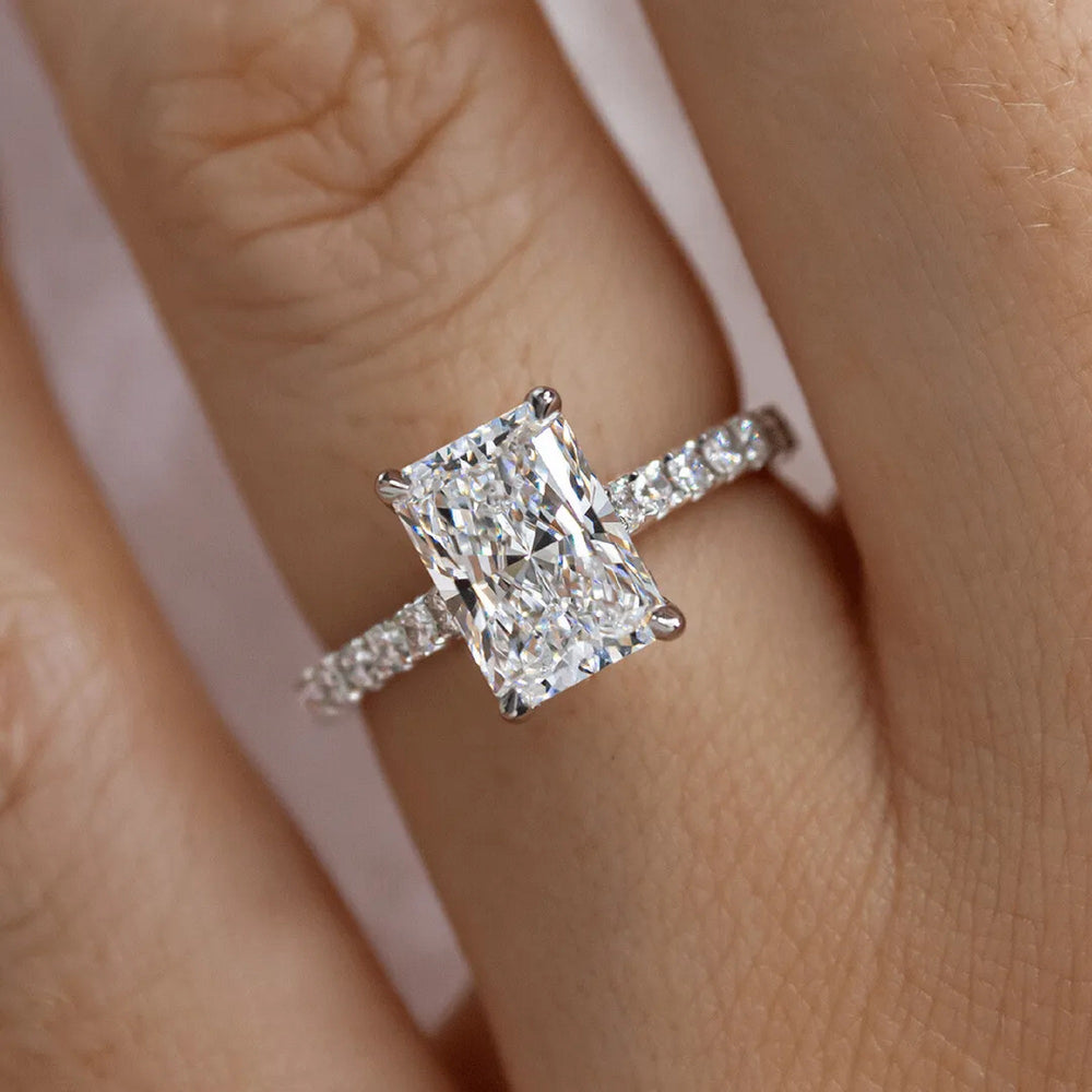 Radiant Cut Labgrown Engagement Ring