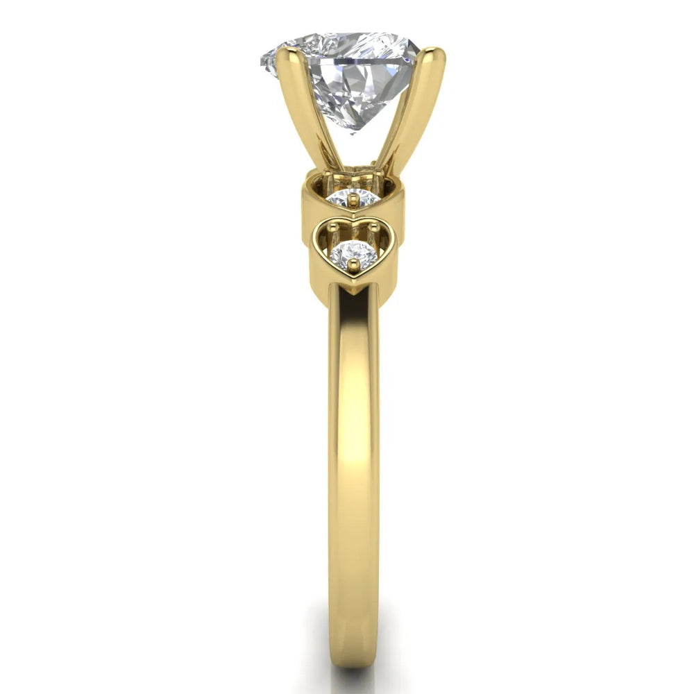 Classic Solitaire Ring with Vintage-Inspired Accent Details