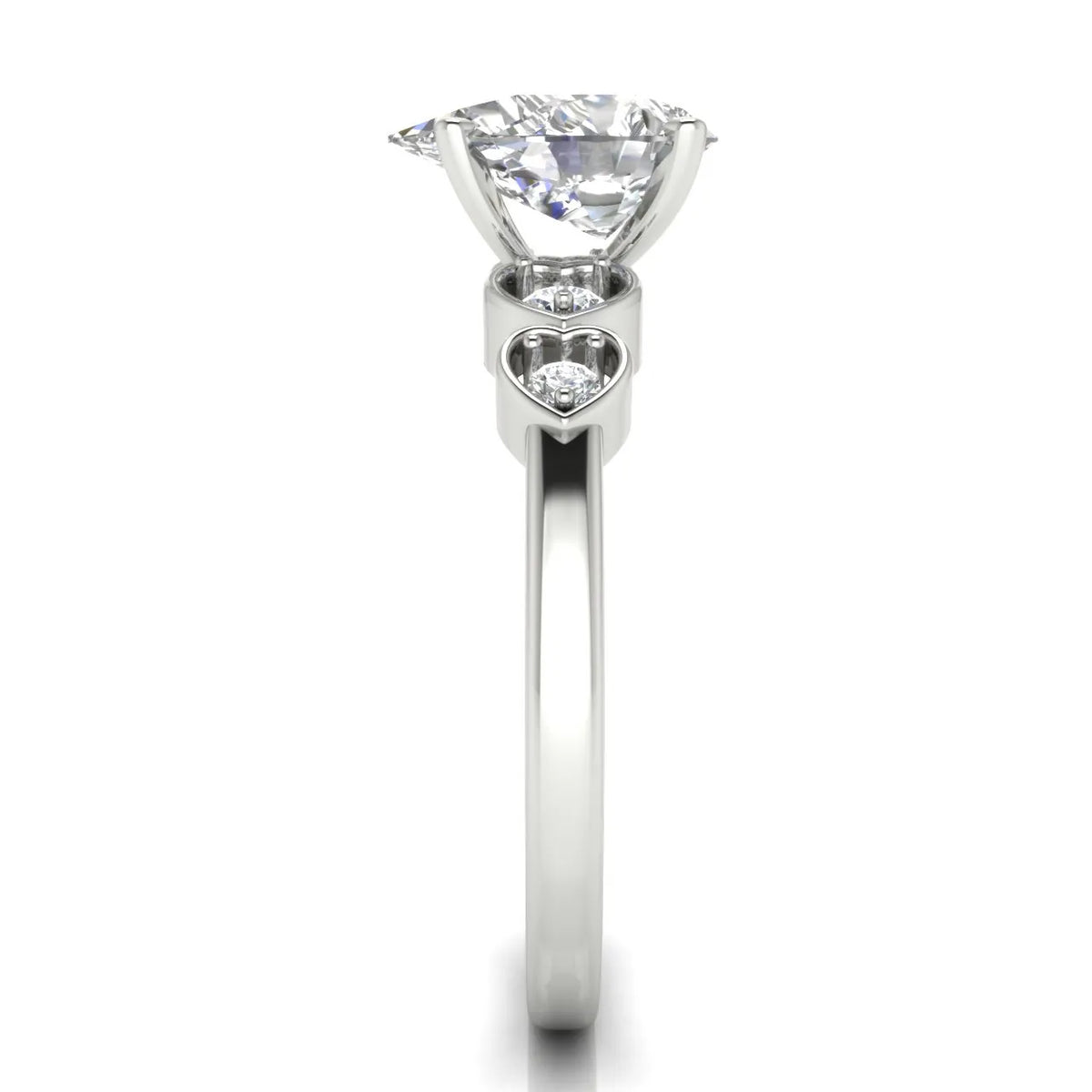 Classic Solitaire Ring with Vintage-Inspired Accent Details