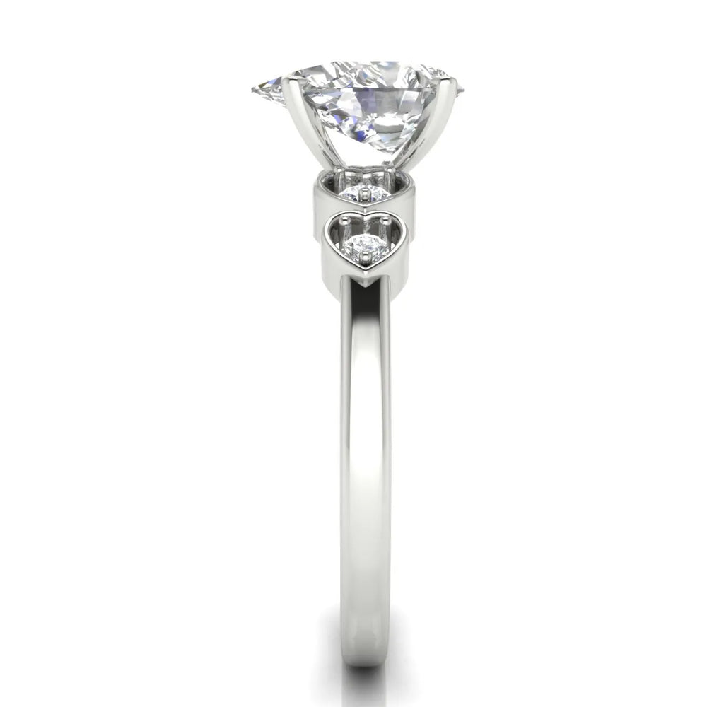 Classic Solitaire Ring with Vintage-Inspired Accent Details