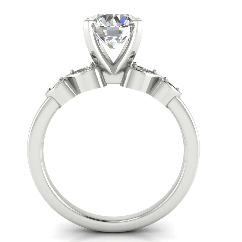Classic Solitaire Ring with Vintage-Inspired Accent Details