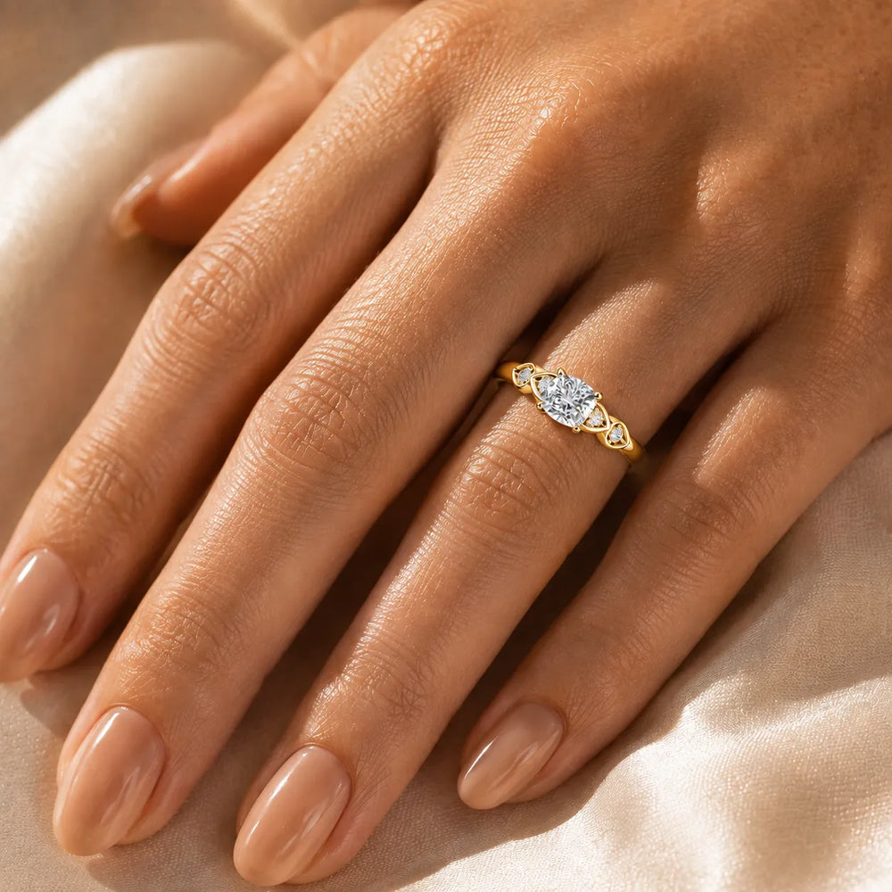 Classic Solitaire Ring with Vintage-Inspired Accent Details