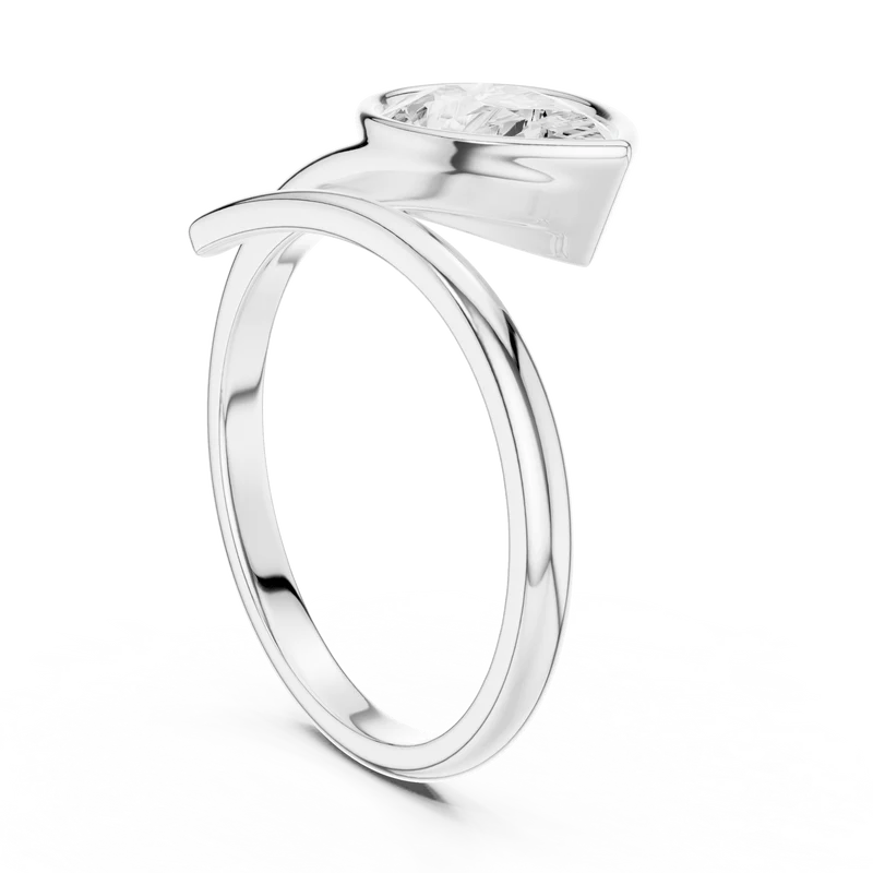 Elegant Pear-Cut Bezel Wrap Diamond Ring