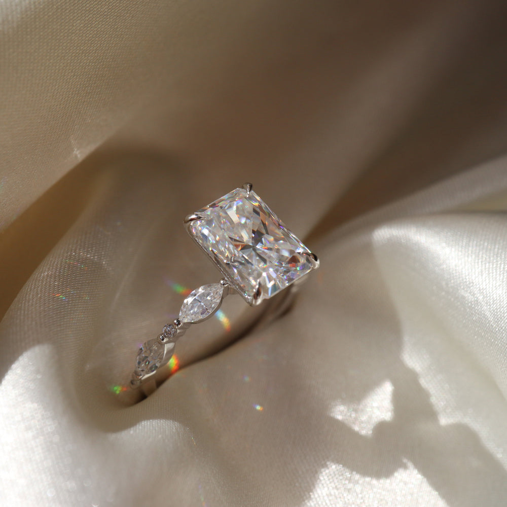 Radiant Cut Labgrown Engagement Ring