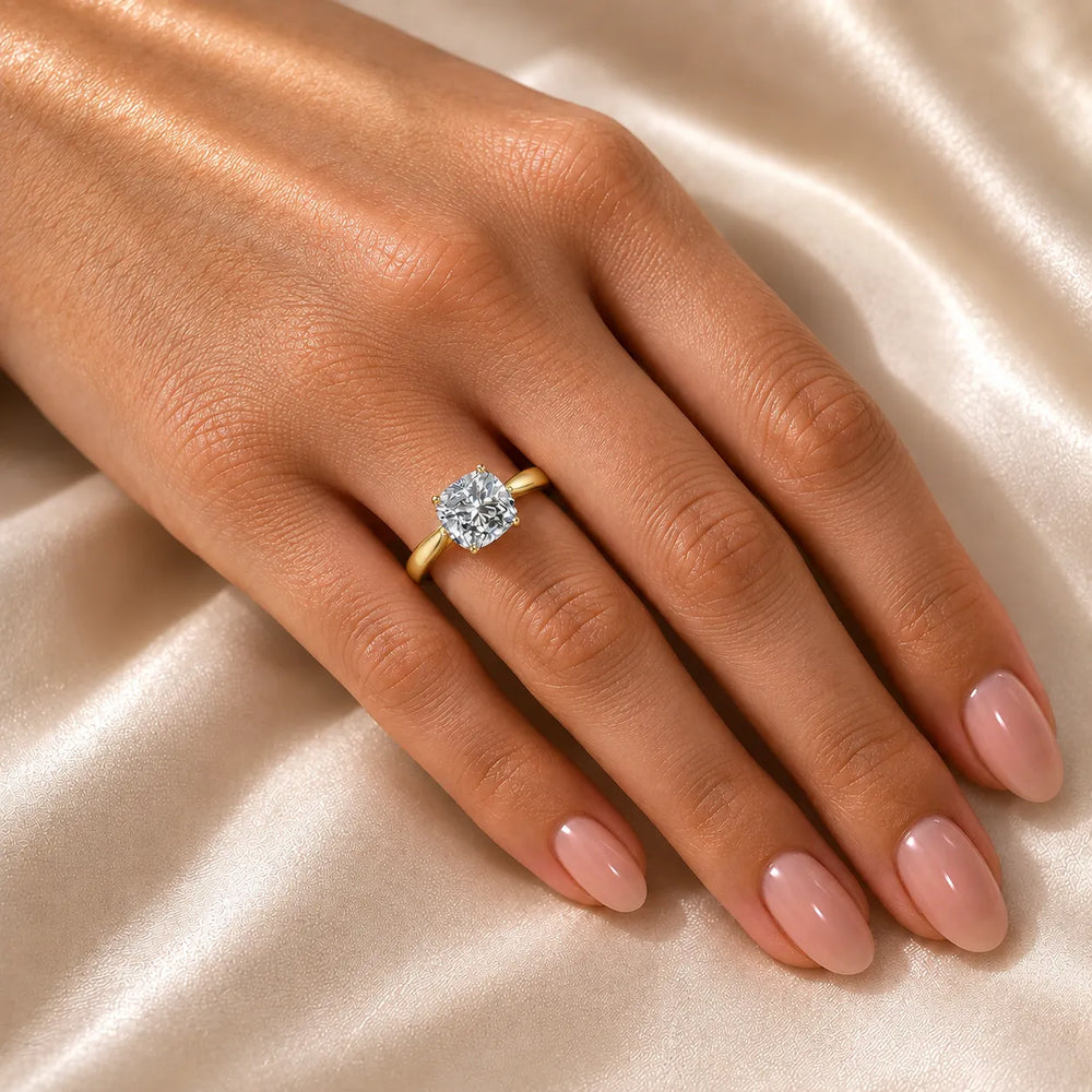 Classic Solitaire Ring with Elegant Center Stone