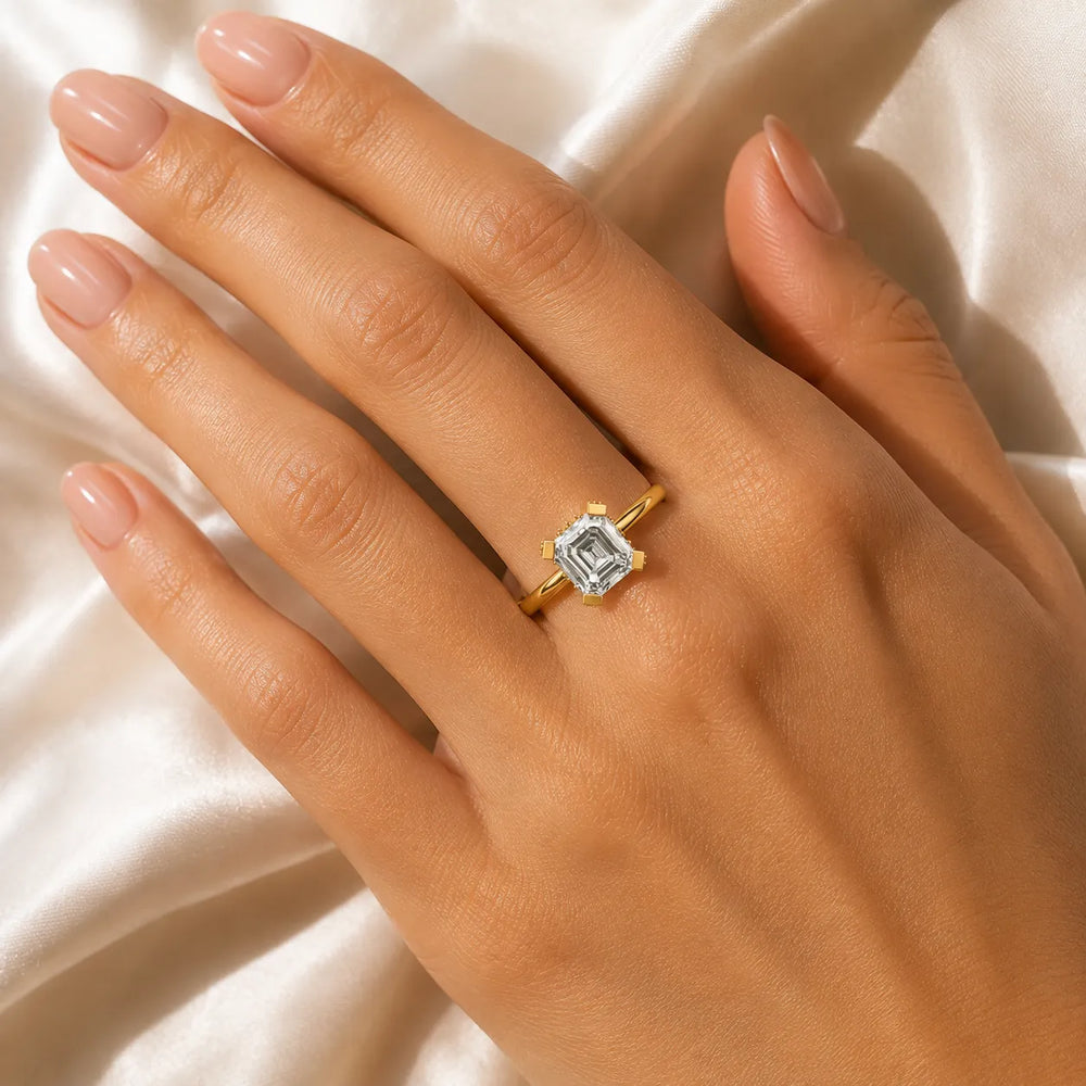Elegant Solitaire Ring with Contemporary Prong Setting