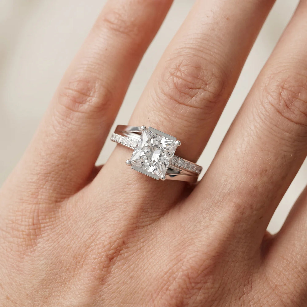 Crest Bypass Princess Diamond Engagement Ring